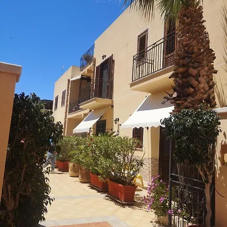 Hotel apartamentowy A Stanza Con Bagno *