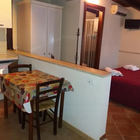 Hotel apartamentowy A Stanza Con Bagno